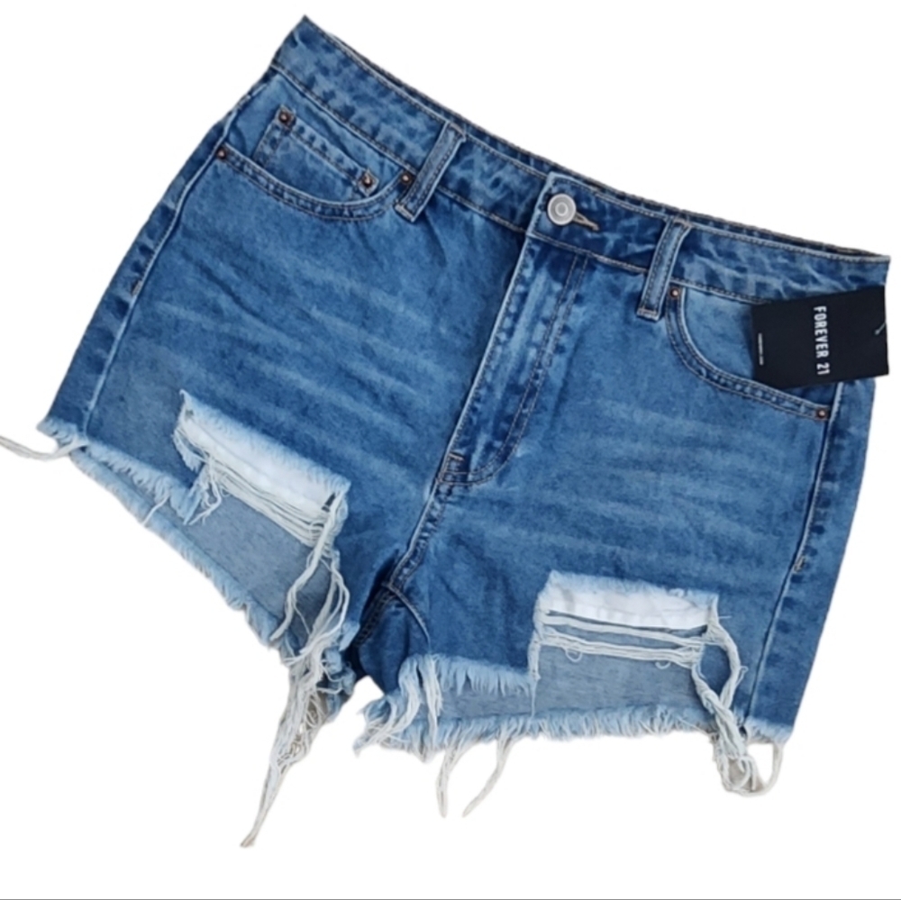 NWT Forever 21 Womens Retro Frayed Distressed High Rise Denim Shorts Size Medium